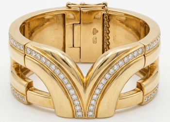 1980s Diamond and 18ct Gold Cuff