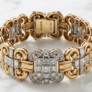 Diamond & Gold Articulated Link Bracelet